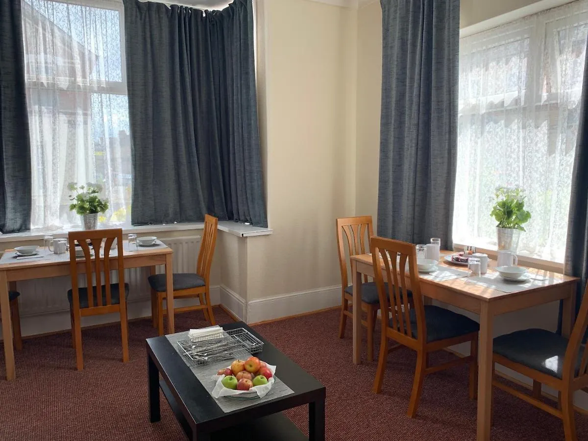 St Anne'S Road Guest House Exeter