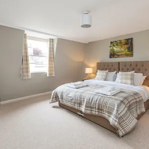 https://luxury-georgian-loft-in-bath-city-centre.tophotelsbath.com